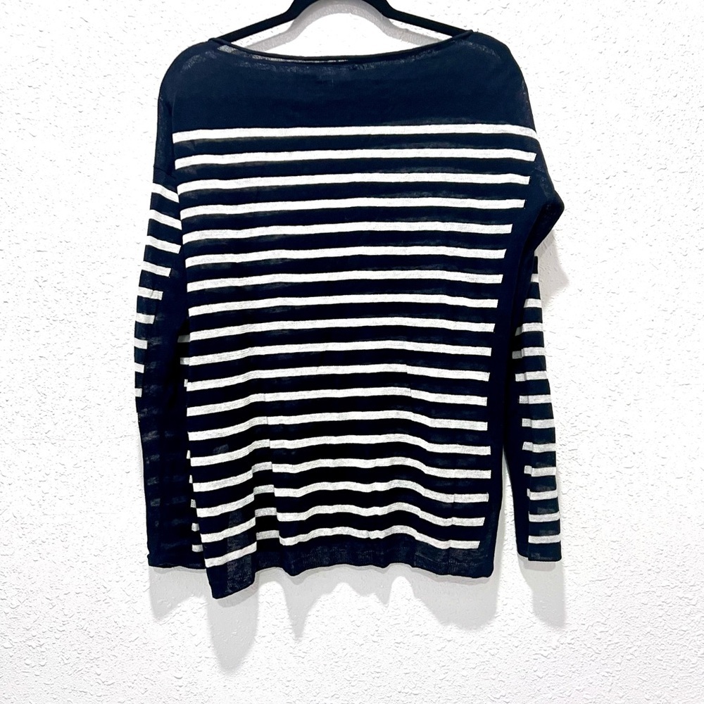 Vince linen Blue and White Knit‎ Top S